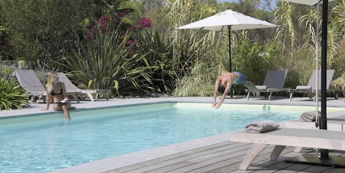 luxury hotel swimming pool bordeaux
